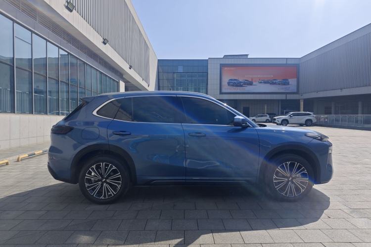Used Geely Galaxy Xingjian 7 EM-i 2025 120km Navigator Edition Exterior 2