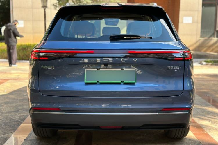 Used Geely Galaxy Xingjian 7 EM-i 2025 120km Navigator Edition Exterior 4