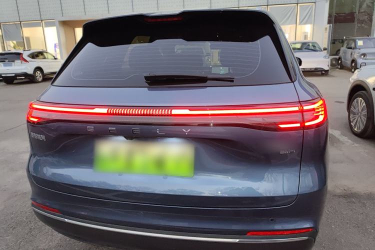 Used Geely Galaxy Xingjian 7 EM-i 2025 120km Navigator Edition Exterior 4