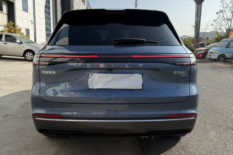 Used Geely Galaxy Xingjian 7 EM-i 2025 120km Navigator Edition Exterior 5