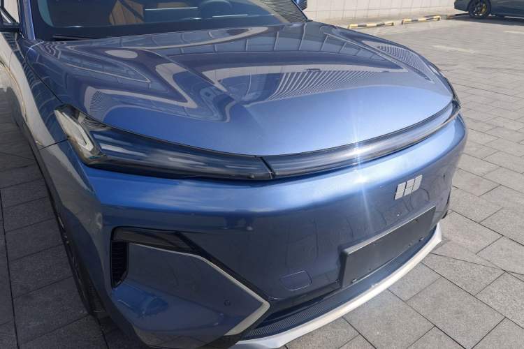 Used Geely Galaxy Xingjian 7 EM-i 2025 120km Navigator Edition Exterior 8