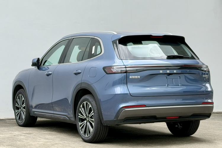 Used Geely Galaxy Xingjian 7 EM-i 2025 120km Navigator Edition Exterior 9