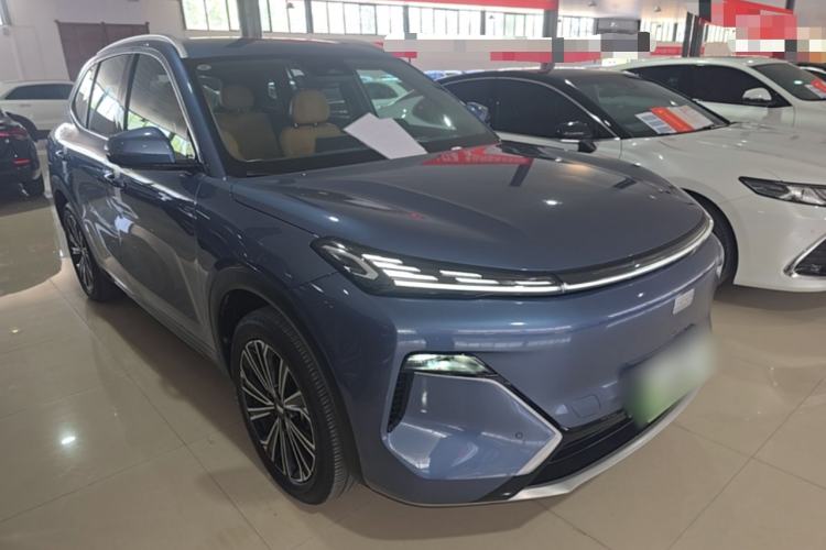 Used Geely Galaxy Xingjian 7 EM-i 2025 120km Navigator Edition Front Right 45 Deg
