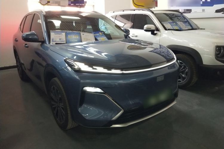 Used Geely Galaxy Xingjian 7 EM-i 2025 120km Navigator Edition Front Right 45 Deg