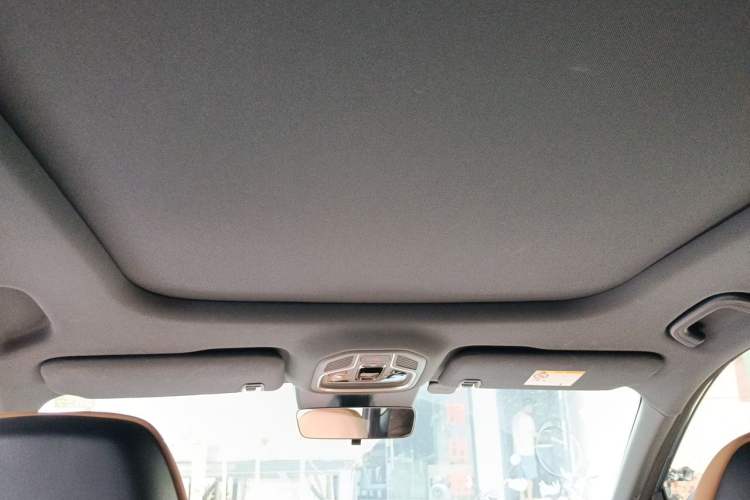 Used Geely Galaxy Xingjian 7 EM-i 2025 120km Navigator Edition Headliner