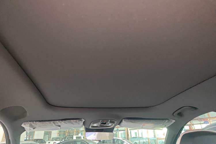Used Geely Galaxy Xingjian 7 EM-i 2025 120km Navigator Edition Headliner