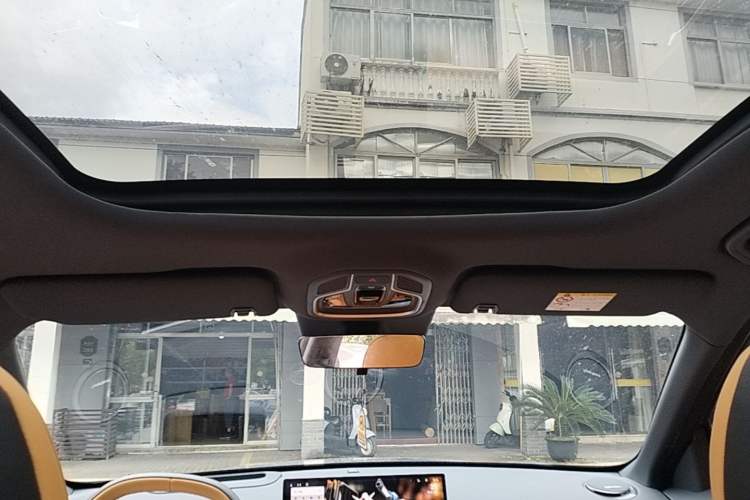 Used Geely Galaxy Xingjian 7 EM-i 2025 120km Navigator Edition Headliner