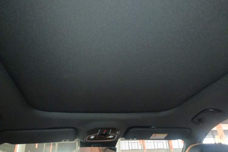 Used Geely Galaxy Xingjian 7 EM-i 2025 120km Navigator Edition Headliner