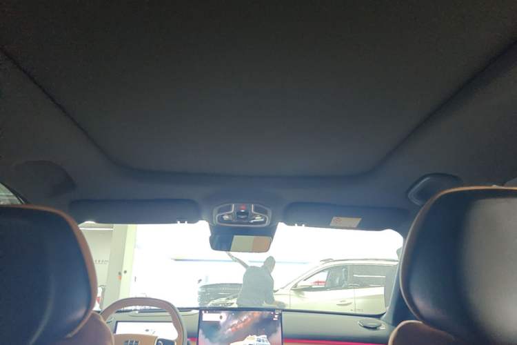 Used Geely Galaxy Xingjian 7 EM-i 2025 120km Navigator Edition Headliner