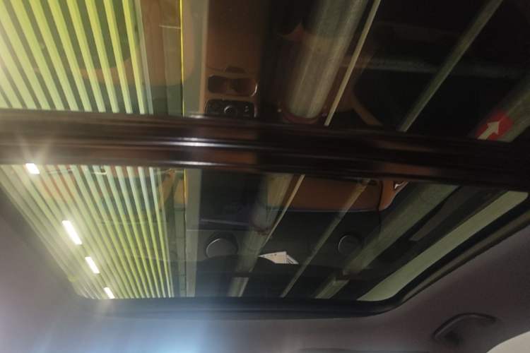 Used Geely Galaxy Xingjian 7 EM-i 2025 120km Navigator Edition Headliner