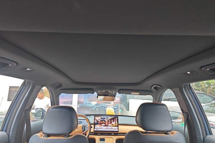 Used Geely Galaxy Xingjian 7 EM-i 2025 120km Navigator Edition Headliner