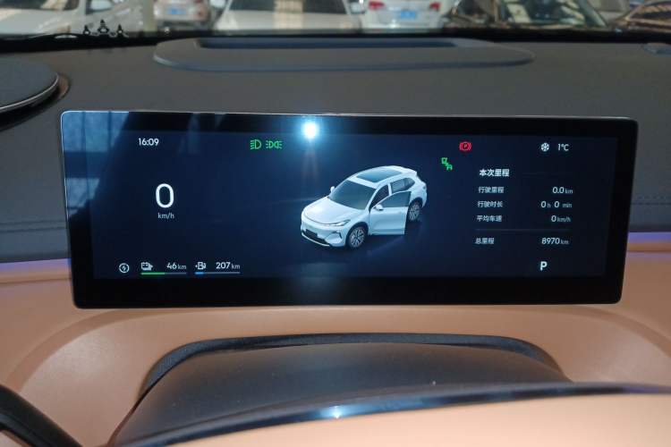 Used Geely Galaxy Xingjian 7 EM-i 2025 120km Navigator Edition Instrument Cluster