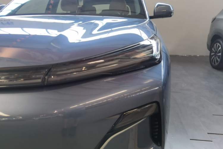Used Geely Galaxy Xingjian 7 EM-i 2025 120km Navigator Edition Left Front Headlight