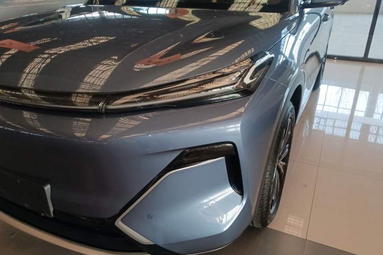 Used Geely Galaxy Xingjian 7 EM-i 2025 120km Navigator Edition Left Front Headlight