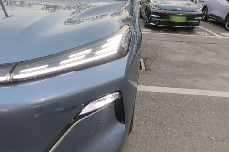 Used Geely Galaxy Xingjian 7 EM-i 2025 120km Navigator Edition Left Front Headlight