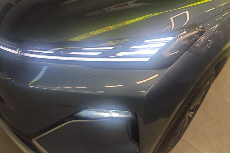 Used Geely Galaxy Xingjian 7 EM-i 2025 120km Navigator Edition Left Front Headlight