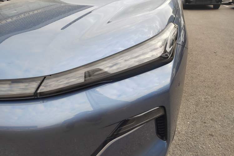 Used Geely Galaxy Xingjian 7 EM-i 2025 120km Navigator Edition Left Front Headlight