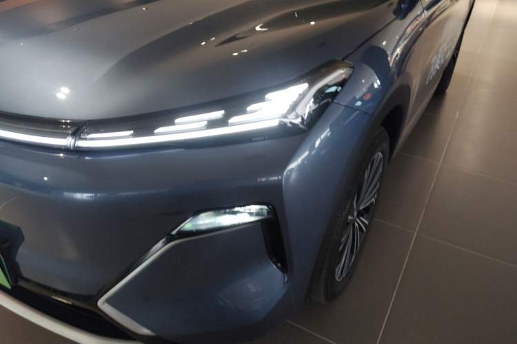 Used Geely Galaxy Xingjian 7 EM-i 2025 120km Navigator Edition Left Front Headlight
