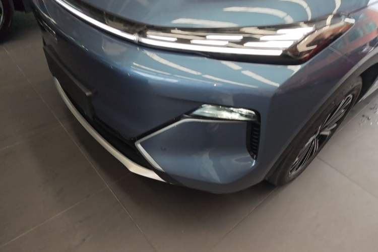 Used Geely Galaxy Xingjian 7 EM-i 2025 120km Navigator Edition Left Front Headlight