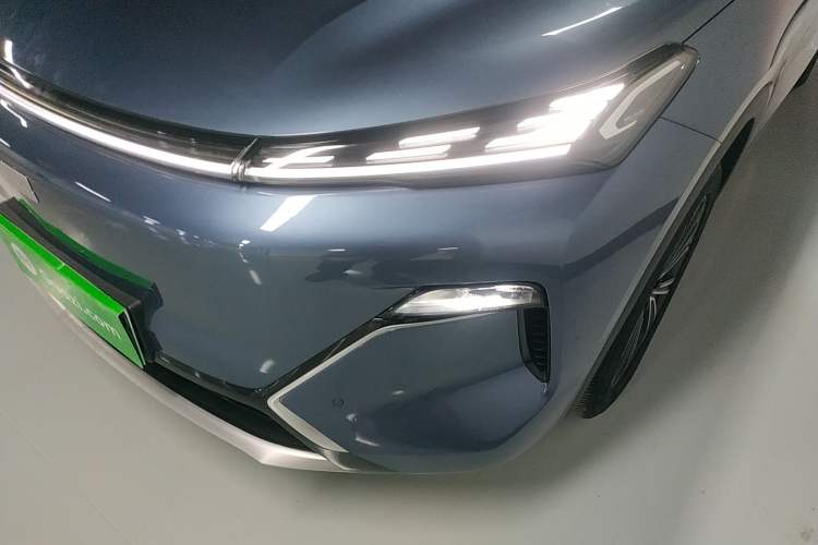 Used Geely Galaxy Xingjian 7 EM-i 2025 120km Navigator Edition Left Front Headlight