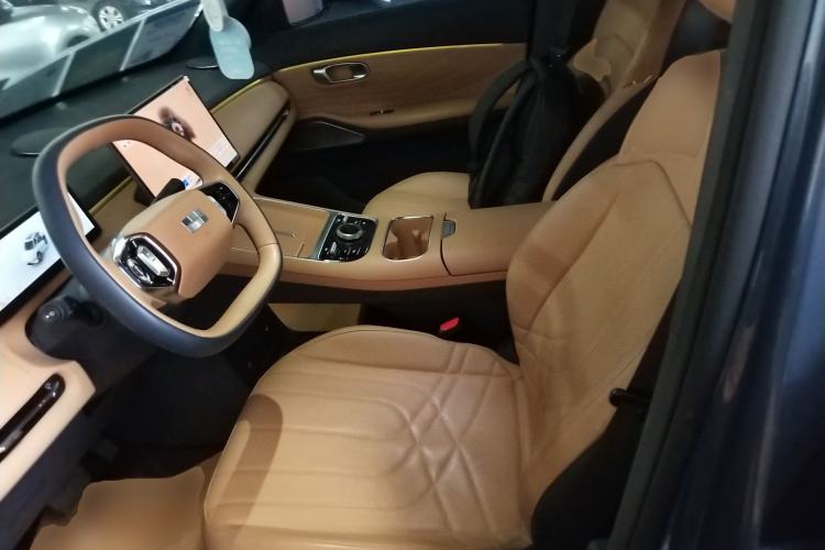 Used Geely Galaxy Xingjian 7 EM-i 2025 120km Navigator Edition Left Front Seat