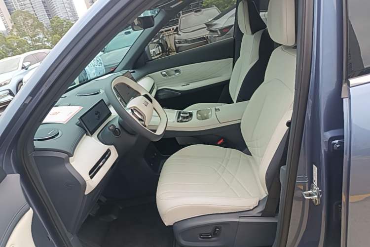 Used Geely Galaxy Xingjian 7 EM-i 2025 120km Navigator Edition Left Front Seat