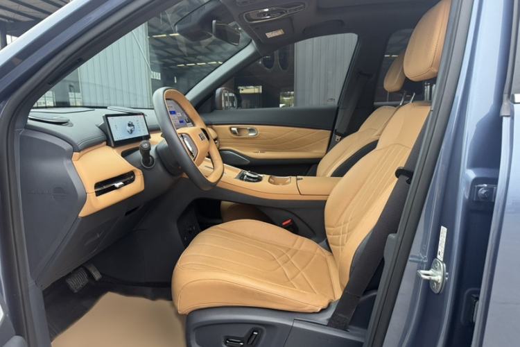 Used Geely Galaxy Xingjian 7 EM-i 2025 120km Navigator Edition Left Front Seat