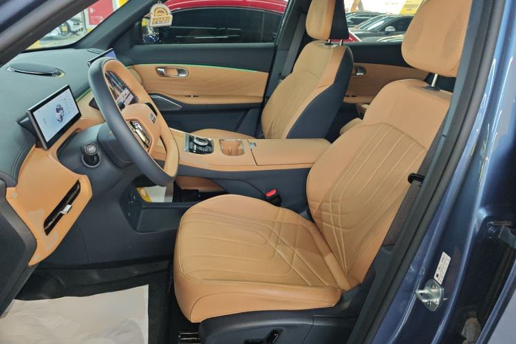 Used Geely Galaxy Xingjian 7 EM-i 2025 120km Navigator Edition Left Front Seat