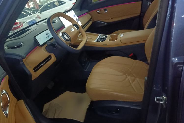 Used Geely Galaxy Xingjian 7 EM-i 2025 120km Navigator Edition Left Front Seat