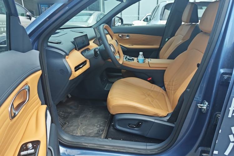 Used Geely Galaxy Xingjian 7 EM-i 2025 120km Navigator Edition Left Front Seat
