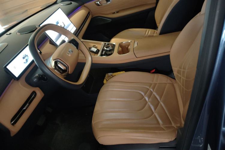Used Geely Galaxy Xingjian 7 EM-i 2025 120km Navigator Edition Left Front Seat