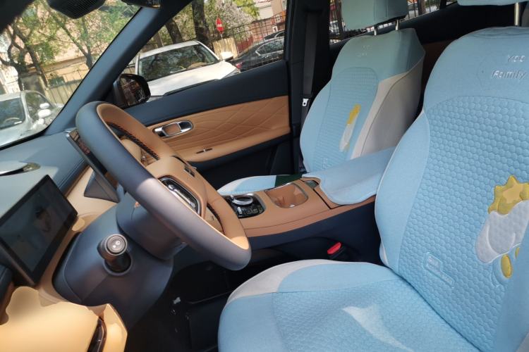 Used Geely Galaxy Xingjian 7 EM-i 2025 120km Exploration+ Version Left Front Seat