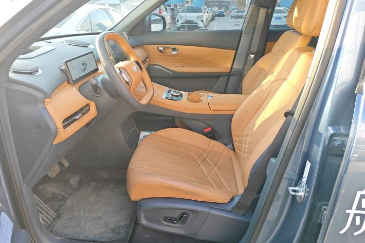 Used Geely Galaxy Xingjian 7 EM-i 2025 120km Navigator Edition Left Front Seat
