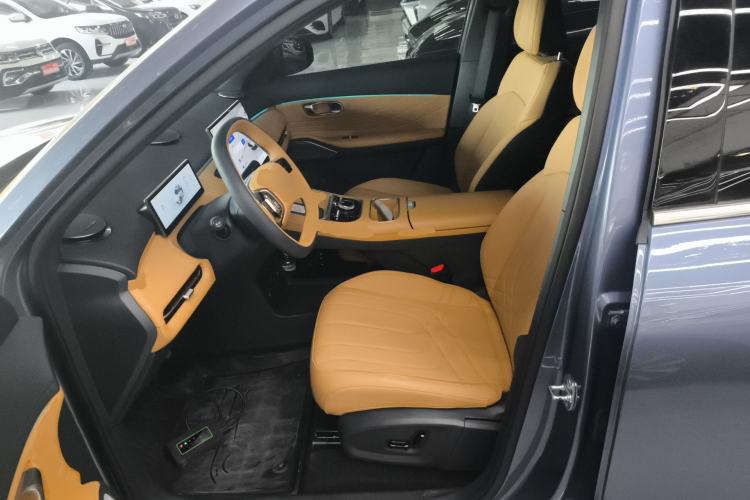 Used Geely Galaxy Xingjian 7 EM-i 2025 120km Navigator Edition Left Front Seat