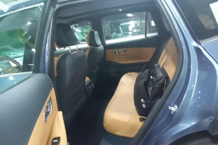 Used Geely Galaxy Xingjian 7 EM-i 2025 120km Navigator Edition Left Rear Seat