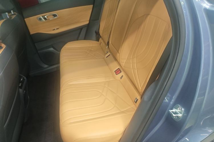 Used Geely Galaxy Xingjian 7 EM-i 2025 120km Navigator Edition Left Rear Seat
