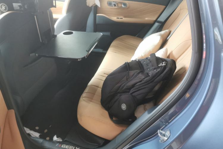 Used Geely Galaxy Xingjian 7 EM-i 2025 120km Exploration+ Version Left Rear Seat