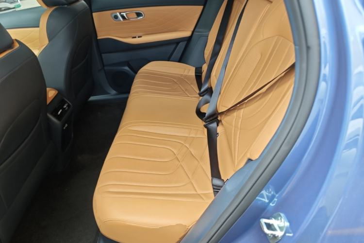 Used Geely Galaxy Xingjian 7 EM-i 2025 120km Navigator Edition Left Rear Seat