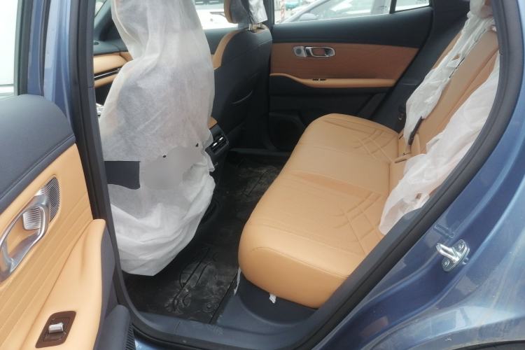 Used Geely Galaxy Xingjian 7 EM-i 2025 120km Navigator Edition Left Rear Seat