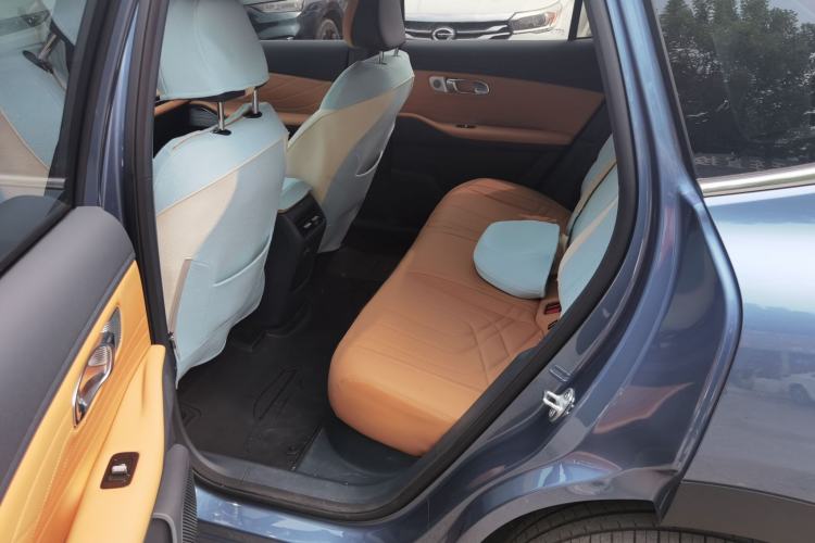Used Geely Galaxy Xingjian 7 EM-i 2025 120km Exploration+ Version Left Rear Seat