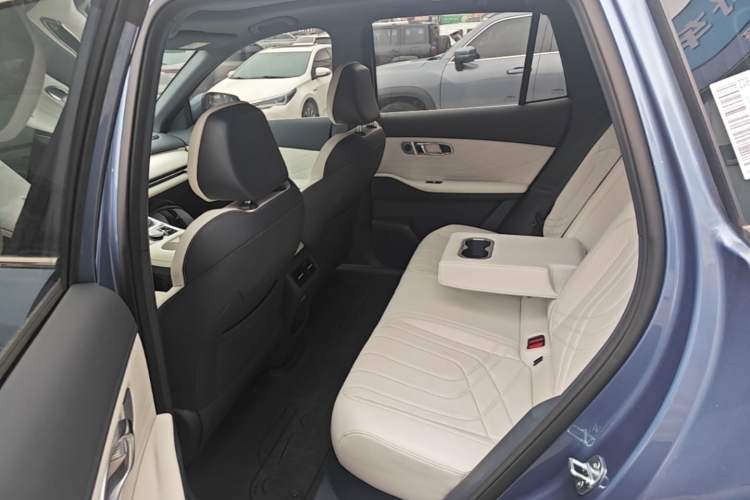 Used Geely Galaxy Xingjian 7 EM-i 2025 120km Exploration+ Version Left Rear Seat