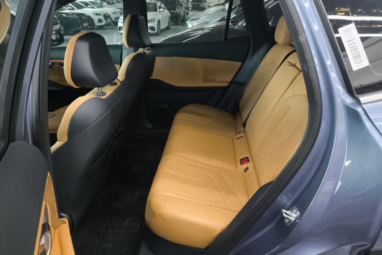 Used Geely Galaxy Xingjian 7 EM-i 2025 120km Navigator Edition Left Rear Seat