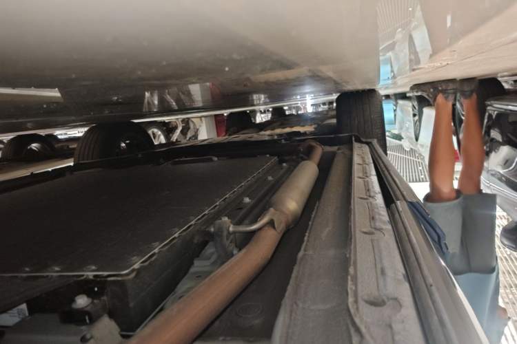 Used Geely Galaxy Xingjian 7 EM-i 2025 120km Navigator Edition Left Side Sill