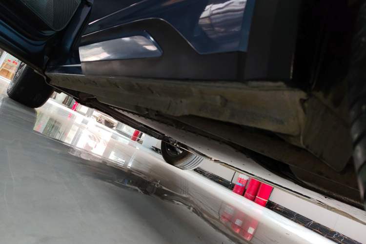 Used Geely Galaxy Xingjian 7 EM-i 2025 120km Navigator Edition Left Side Sill