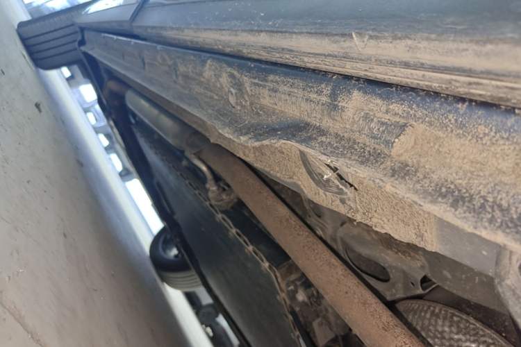 Used Geely Galaxy Xingjian 7 EM-i 2025 120km Navigator Edition Left Side Sill