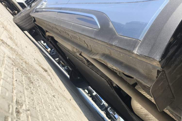 Used Geely Galaxy Xingjian 7 EM-i 2025 120km Navigator Edition Left Side Sill