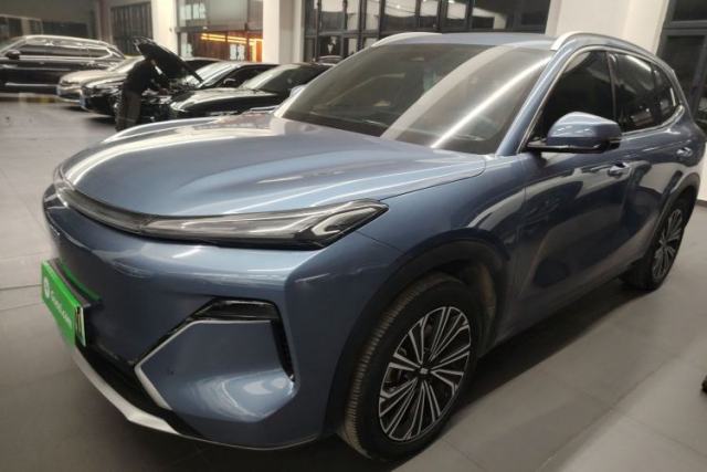 Used Geely Galaxy Xingjian 7 EM-i 2025 120km Navigator Edition