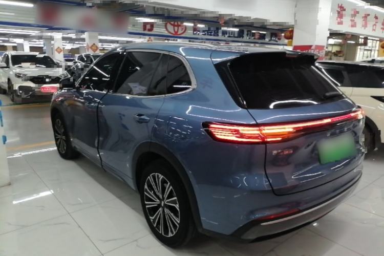 Used Geely Galaxy Xingjian 7 EM-i 2025 120km Navigator Edition Rear Left 45 Deg