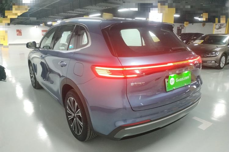 Used Geely Galaxy Xingjian 7 EM-i 2025 120km Navigator Edition Rear Left 45 Deg