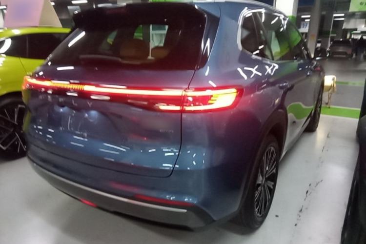 Used Geely Galaxy Xingjian 7 EM-i 2025 120km Navigator Edition Rear Right 45 Deg